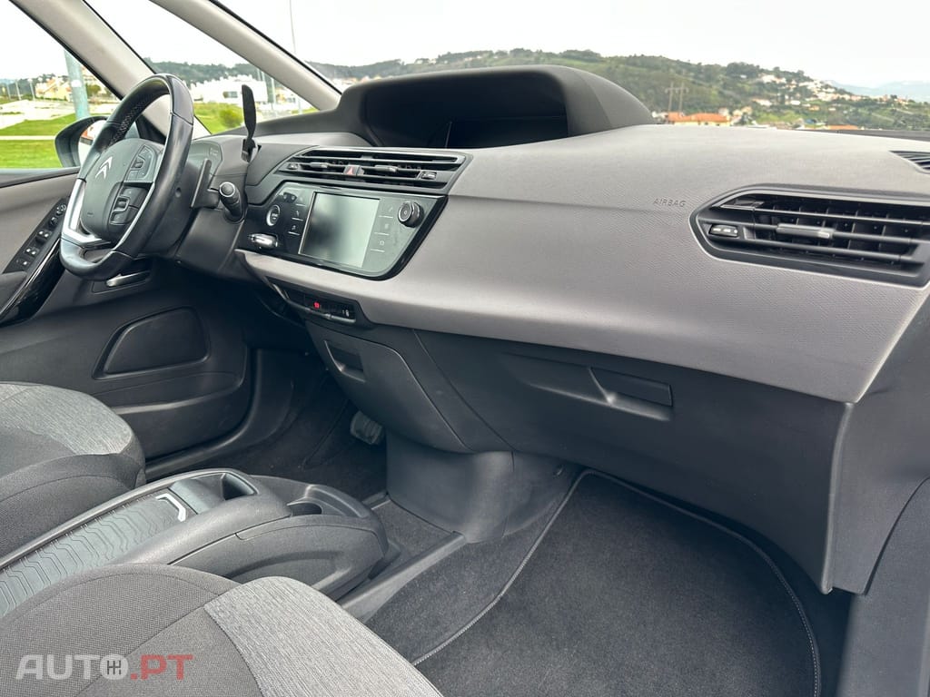 Citroen C4 SpaceTourer 1.5 BlueHDi Shine EAT8