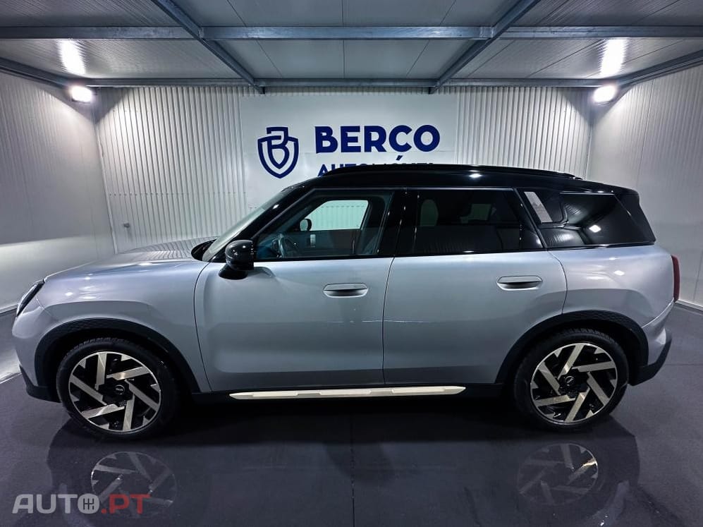 MINI Countryman E Favoured