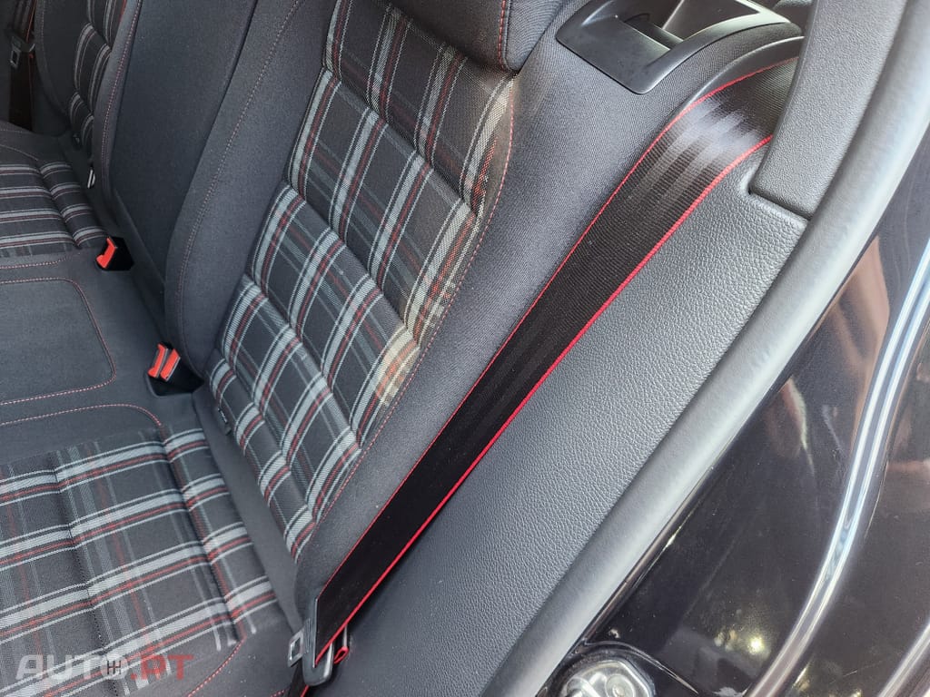 Volkswagen Golf 2.0 GTI Edition 35