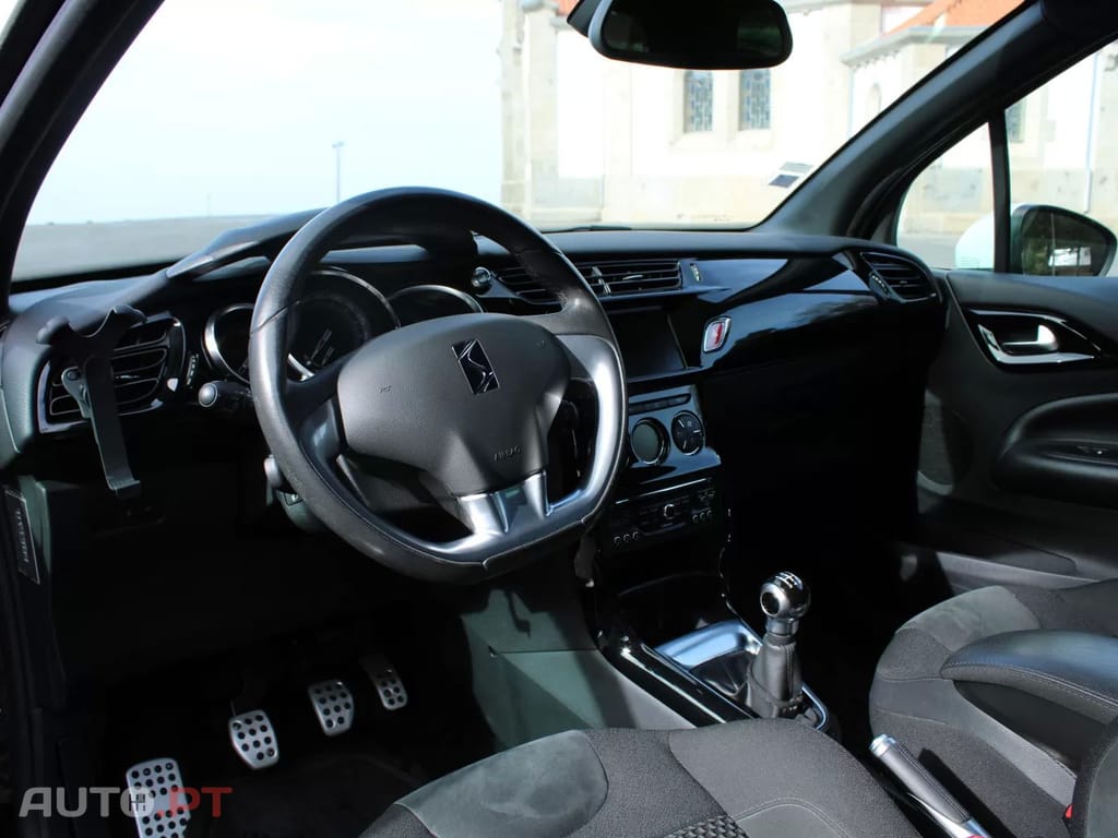 Citroen DS3 1.6 HDi Airdream So Chic