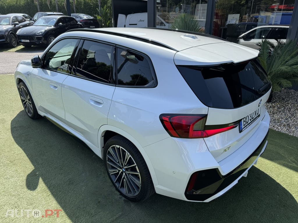 BMW X1 sDrive20i Pack Desportivo M