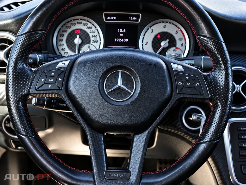 Mercedes-Benz A 200 AMG LINE