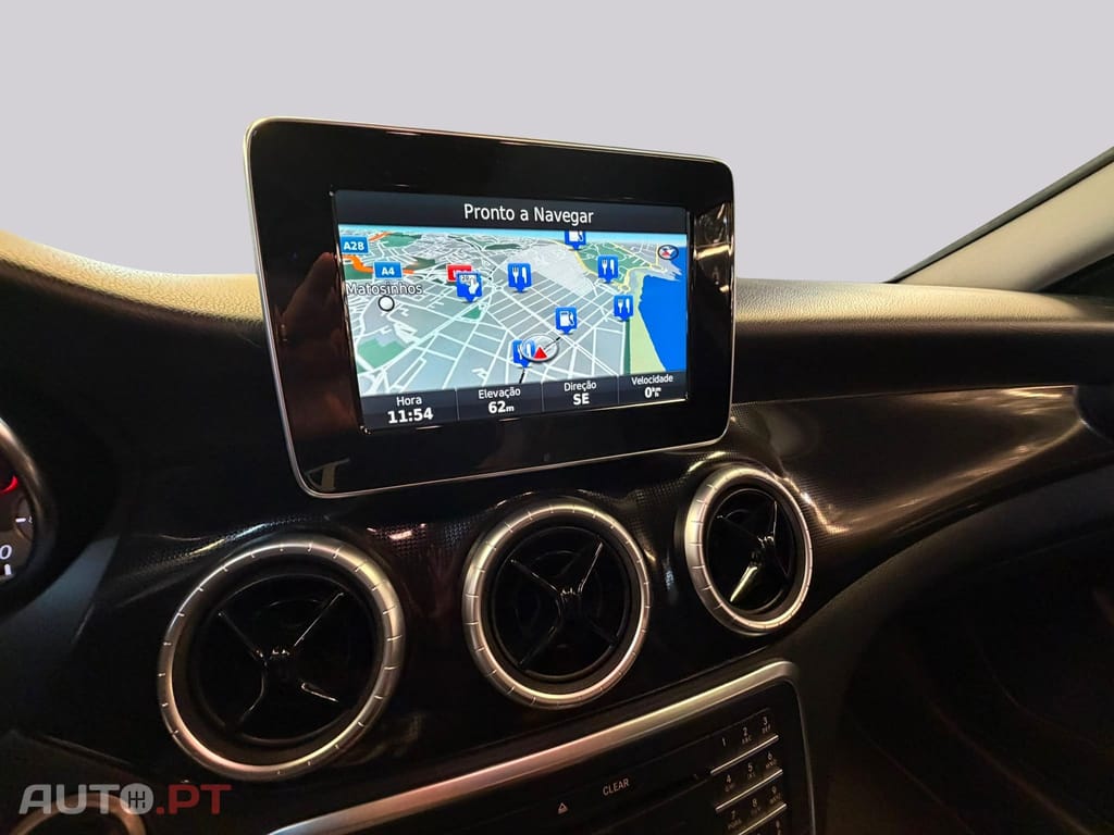 Mercedes-Benz CLA 180 d Shooting Brake