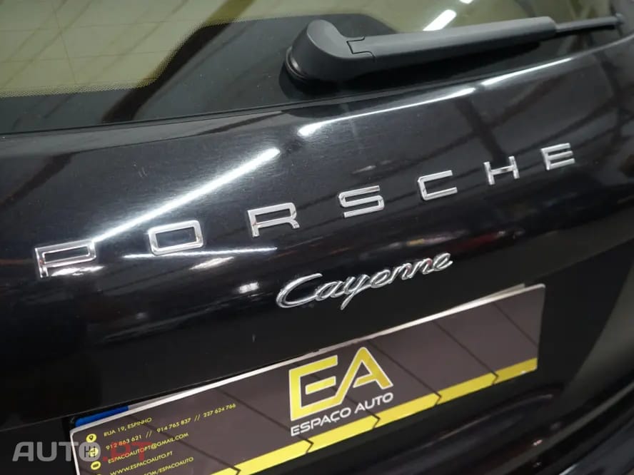 Porsche Cayenne 3.0 V6