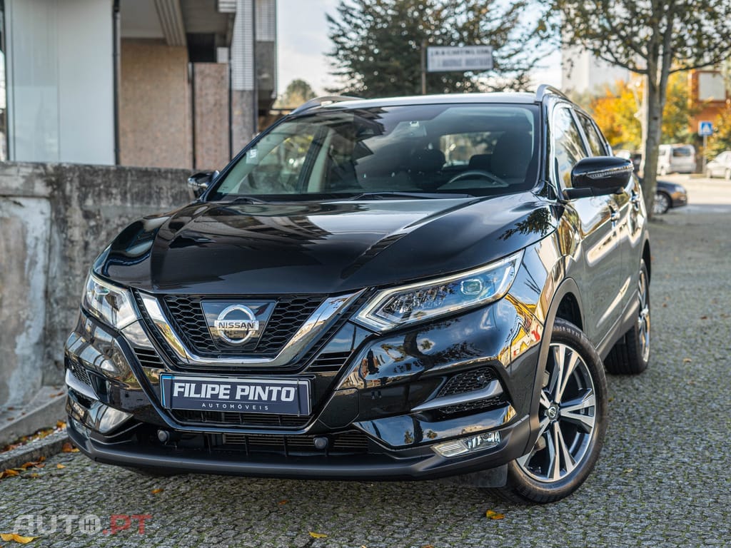 Nissan Qashqai 1.2 DIG-T N-Connecta 18
