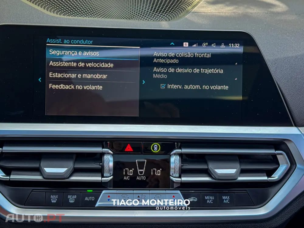 BMW 330 e Pack Desportivo M Auto