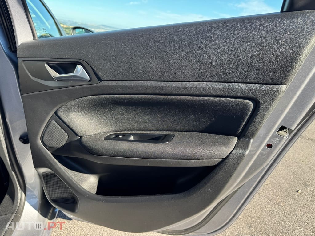 Peugeot 308 1.5 BlueHDi Active