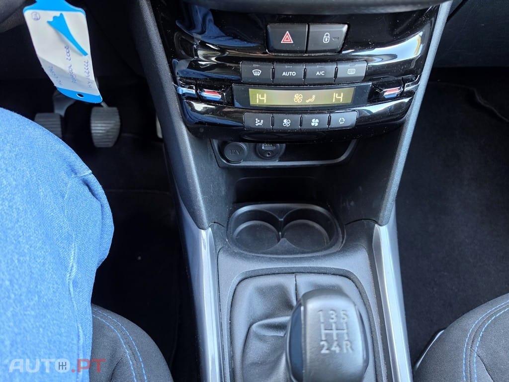 Peugeot 2008 1.2 Vti 82Cv Style