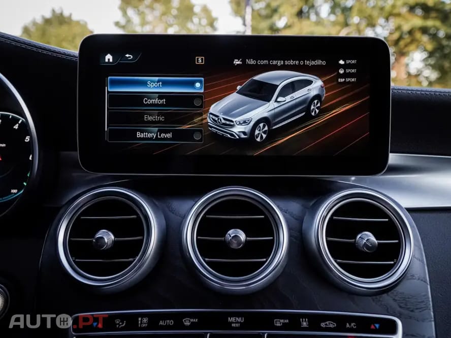 Mercedes-Benz GLC 300 de Coupe 4Matic 9G-TRONIC AMG Line