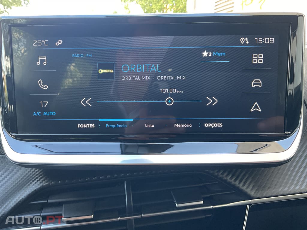 Peugeot 2008 1.2 PureTech Active Pack
