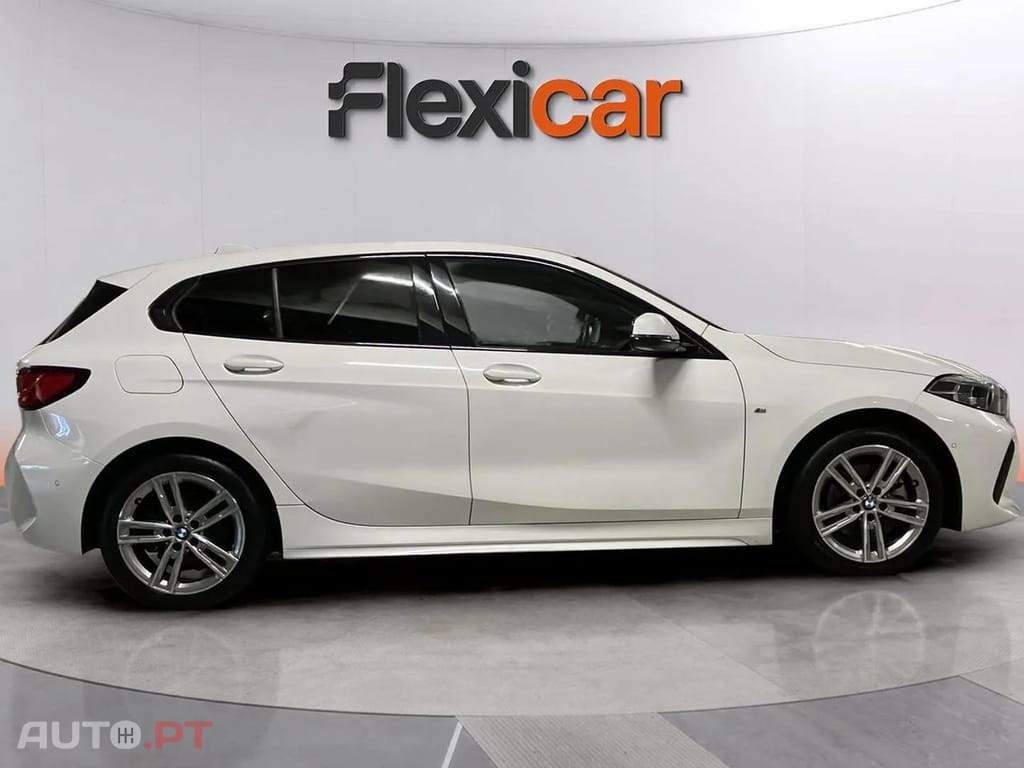 BMW 116 d Pack Desportivo M Auto