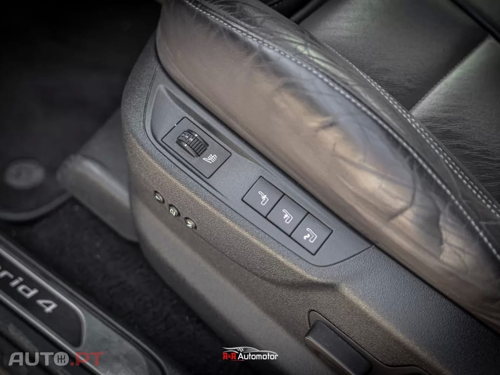 Citroen DS5 2.0 HDi Hybrid4 Sport Chic CMP6