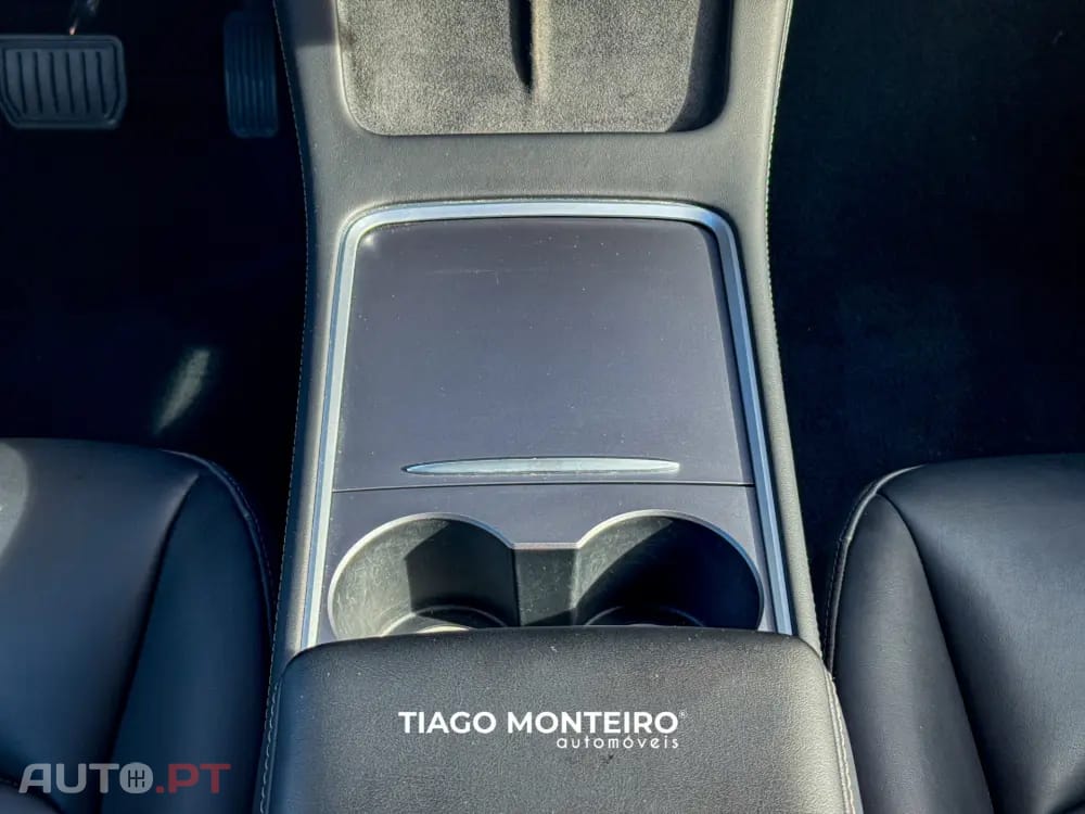 Tesla Model Y Tração Traseira