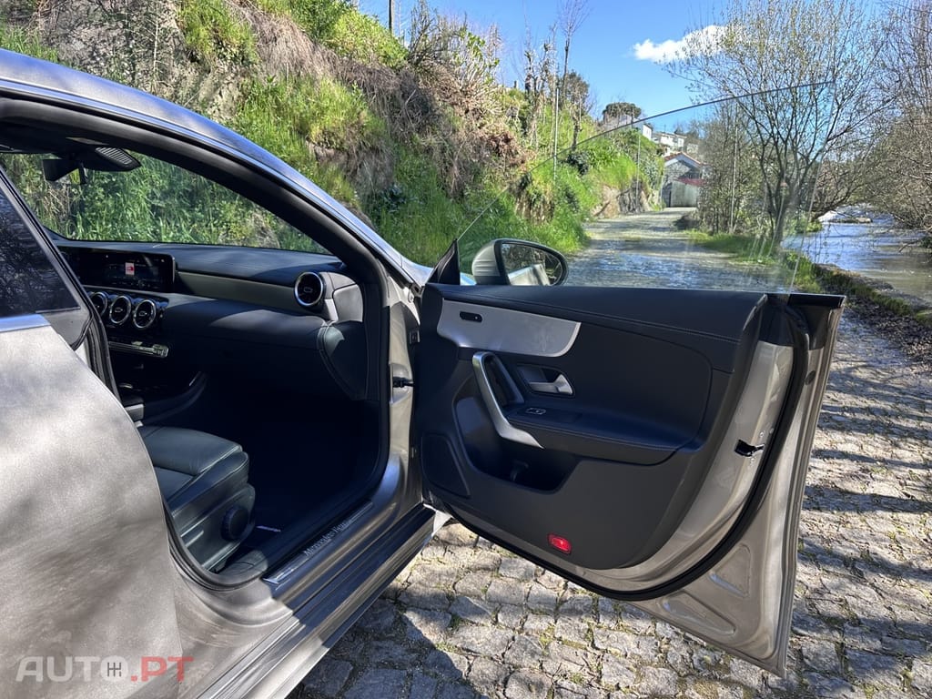 Mercedes-Benz CLA 180 d Shooting Brake 7G-DCT AMG Line