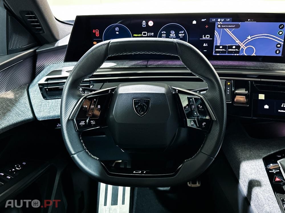 Peugeot E-3008 73 kWh GT