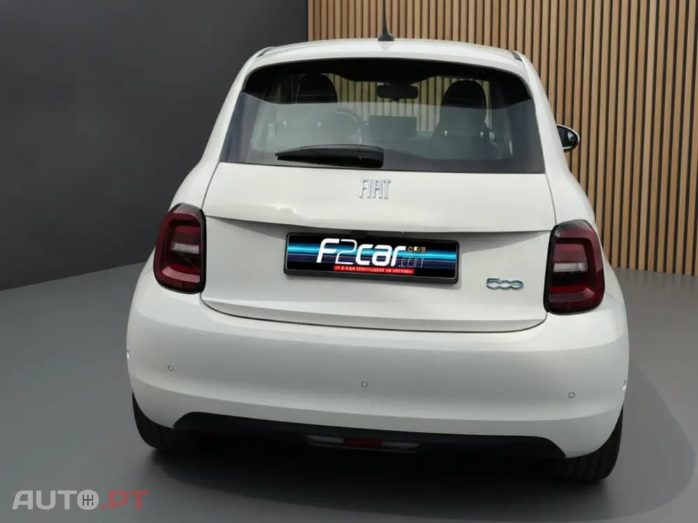 Fiat 500e 42 kWh Icon