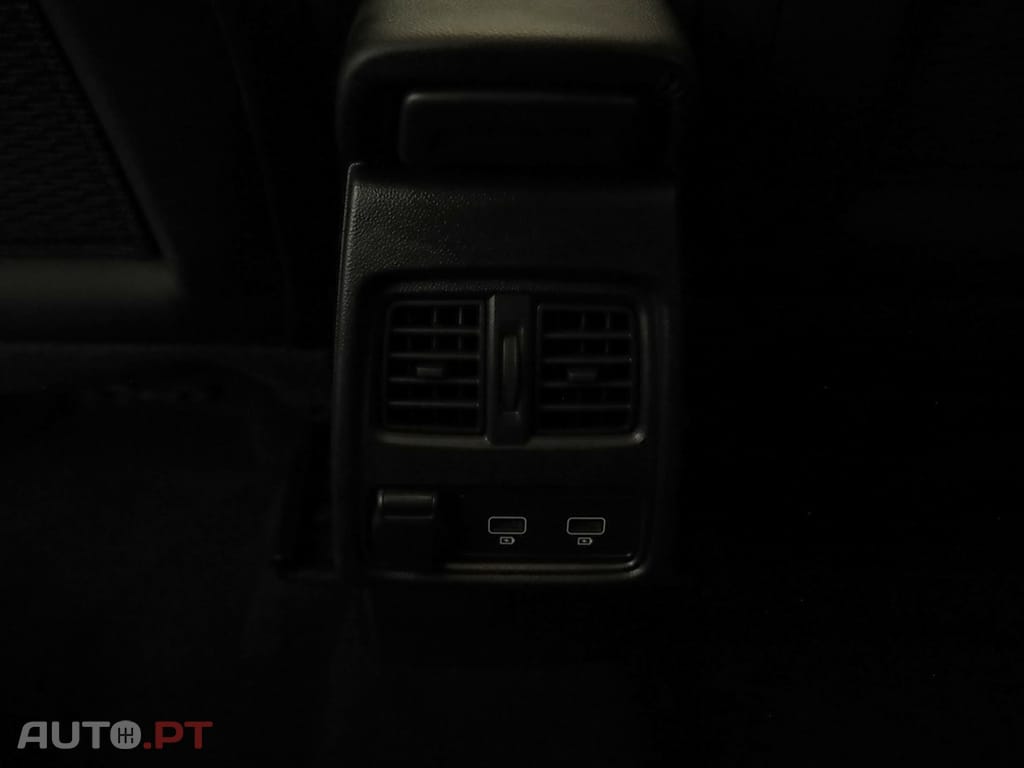 Renault Captur 1.0 TCe Techno Bi-Fuel