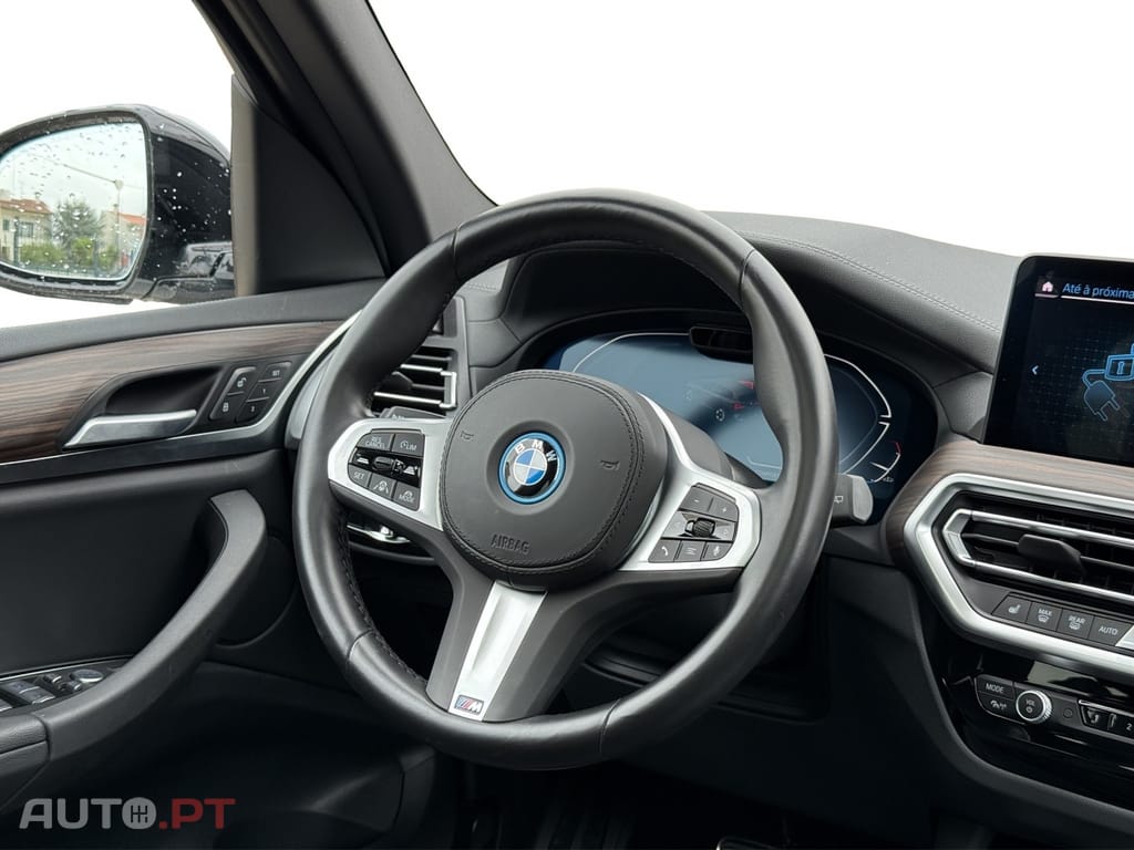 BMW iX3 M Sport Inspiring