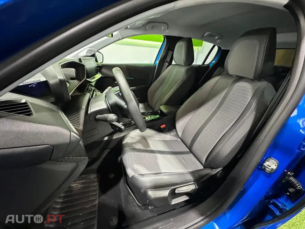 Peugeot E-208 50 kWh Allure