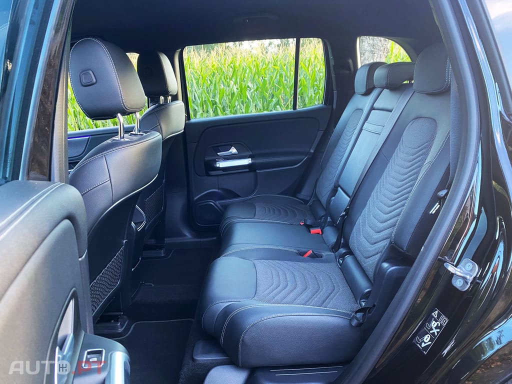 Mercedes-Benz EQB 300 4Matic