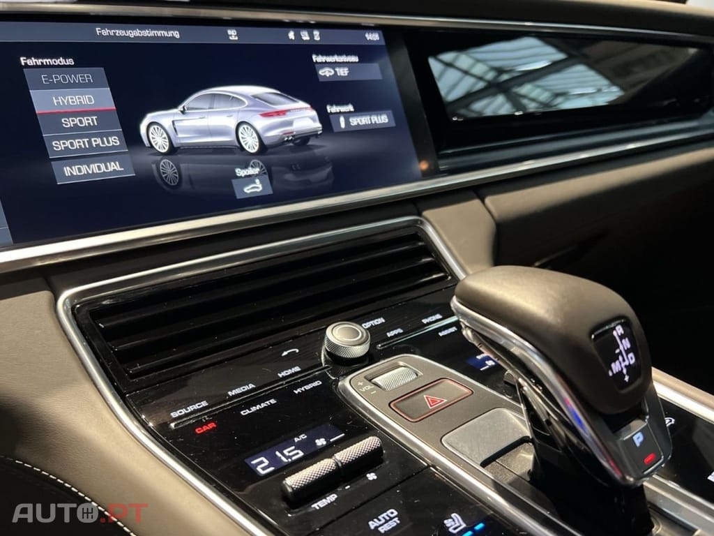 Porsche Panamera 4 E-Hybrid 