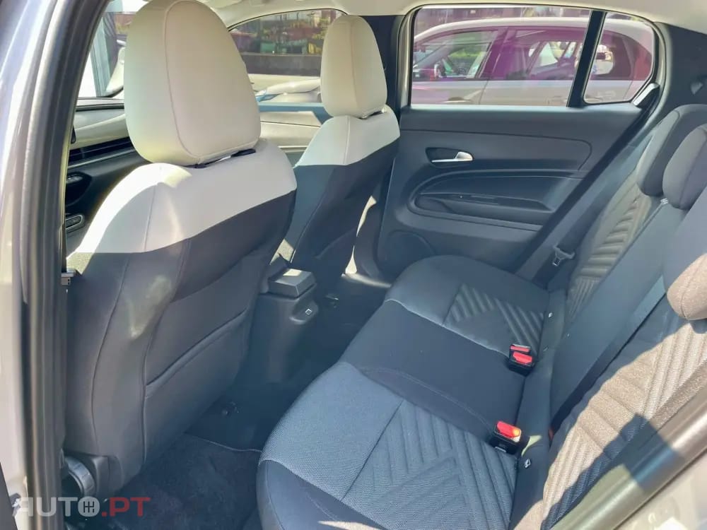 Fiat 600 1.2 Hybrid Icon