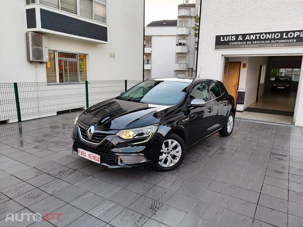 Renault Mégane 1.3 TCe Limited J17