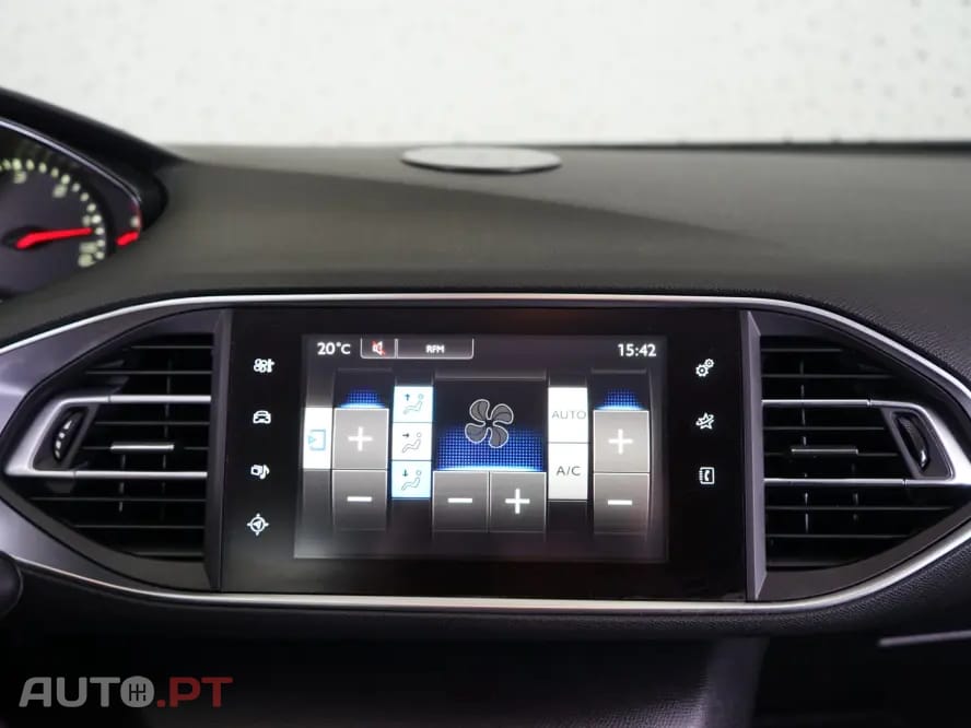 Peugeot 308 SW 1.6 BlueHDi Style