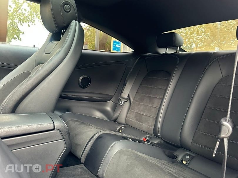 Mercedes-Benz C 400 4-Matic AMG Line