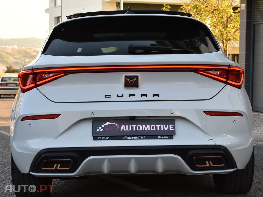 Cupra Leon 1.4 e-Hybrid VZ DSG