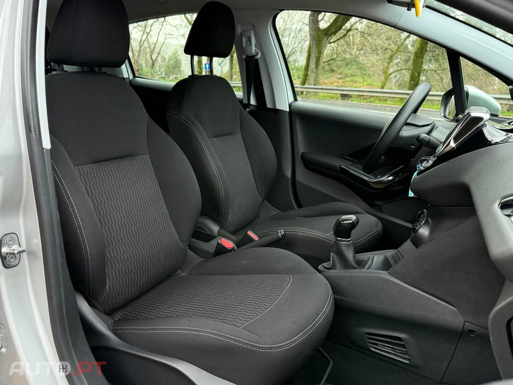 Peugeot 208 1.2 PureTech Active