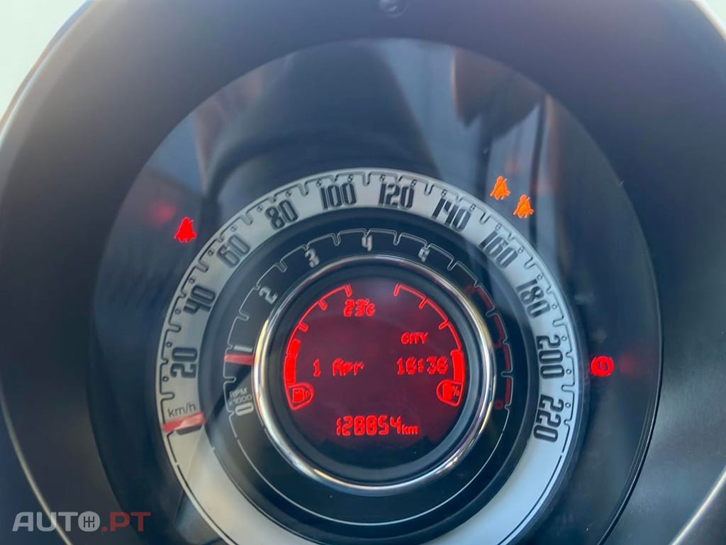 Fiat 500 1.0 Hybrid Connect