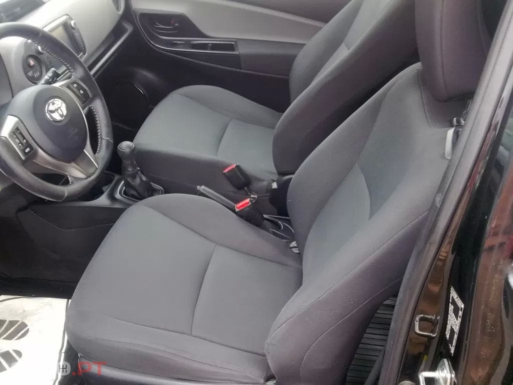 Toyota Yaris 1.0 VVT-i ACtive+AC