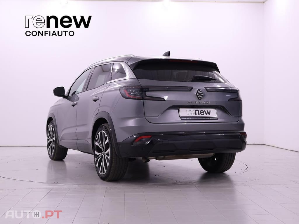 Renault Austral 1.3 Mild Hybrid Iconic Auto