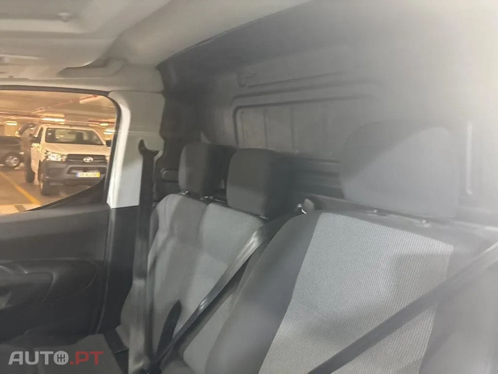 Peugeot Partner 1.5 BlueHDi Premium Standard