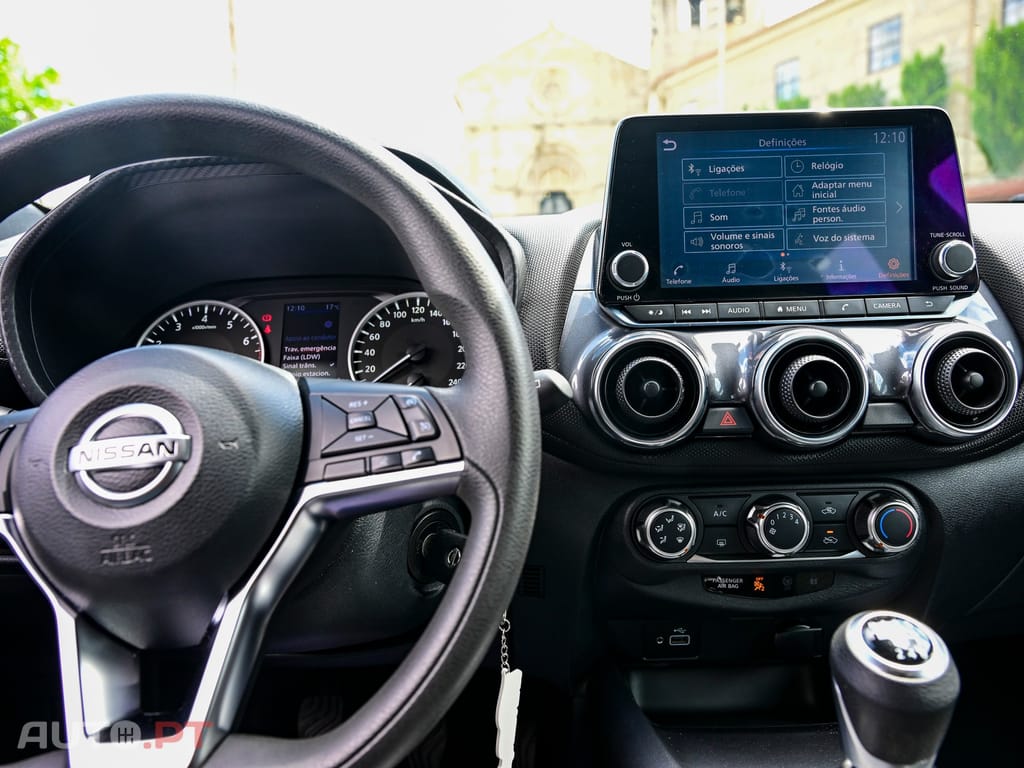 Nissan Juke 1.0 DIG-T N-Connecta