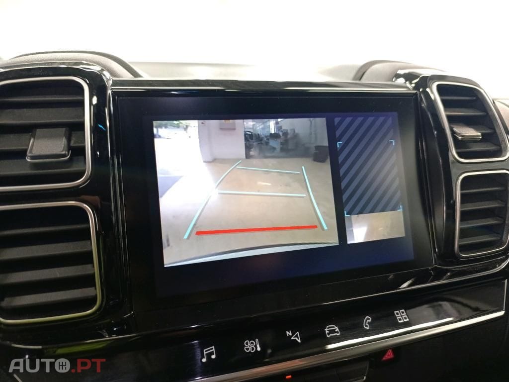 Citroen C5 Aircross 1.6 Hybrid Shine e-EAT8