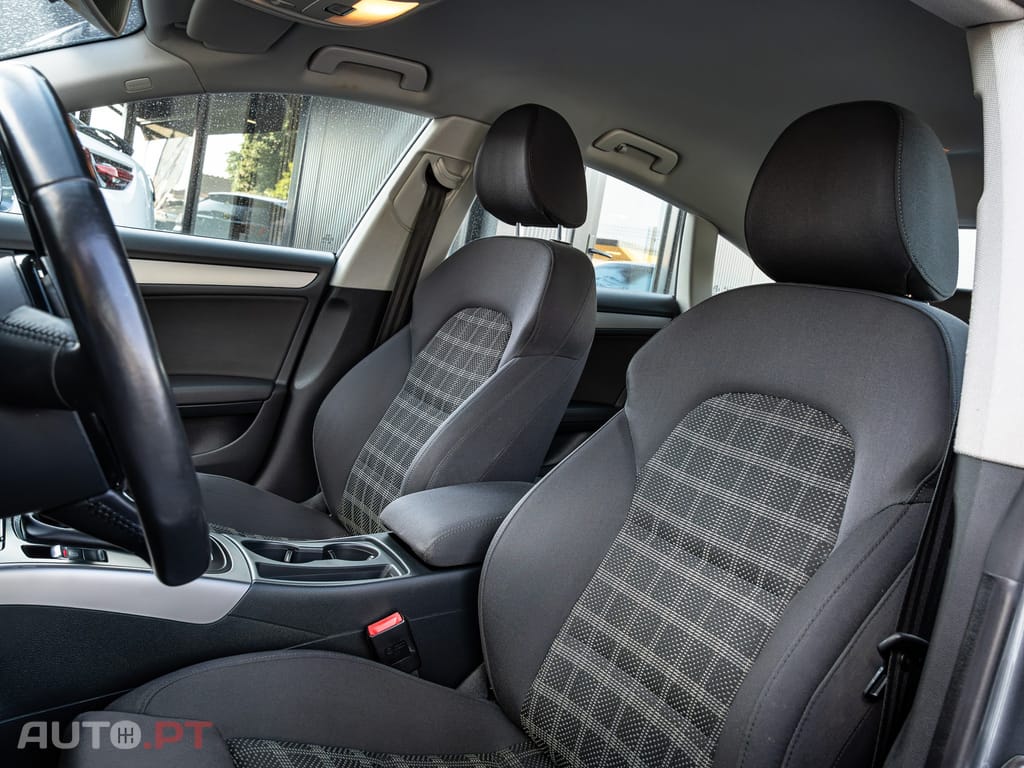 Audi A5 2.0 TDi S-line