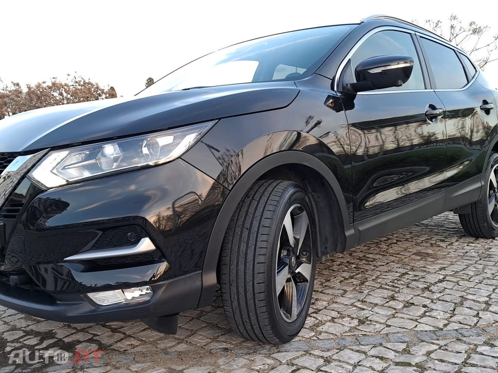 Nissan Qashqai 1.5 dCi N-Connecta