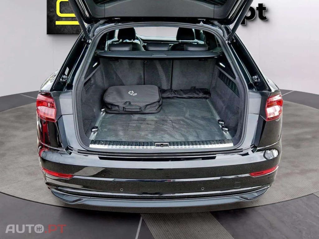 Audi Q8 55 TFSIe quattro B&O 
