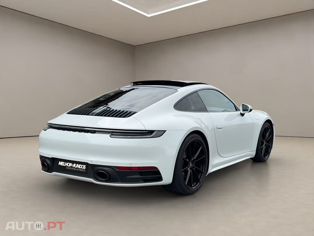 Porsche 911 Carrera