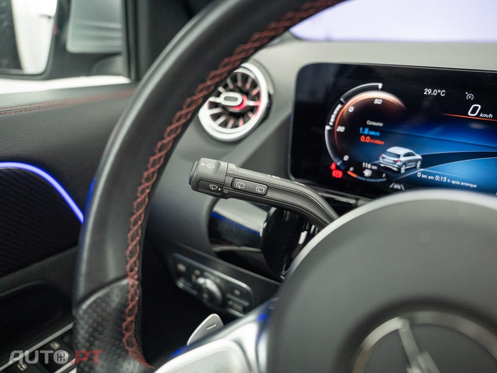 Mercedes-Benz GLA 250 e AMG Line