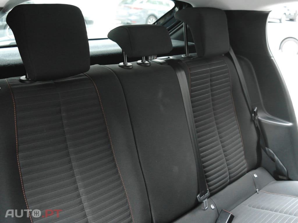 Peugeot 208 1.2 PureTech Active