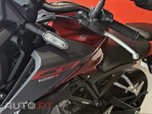 Honda CB 125R