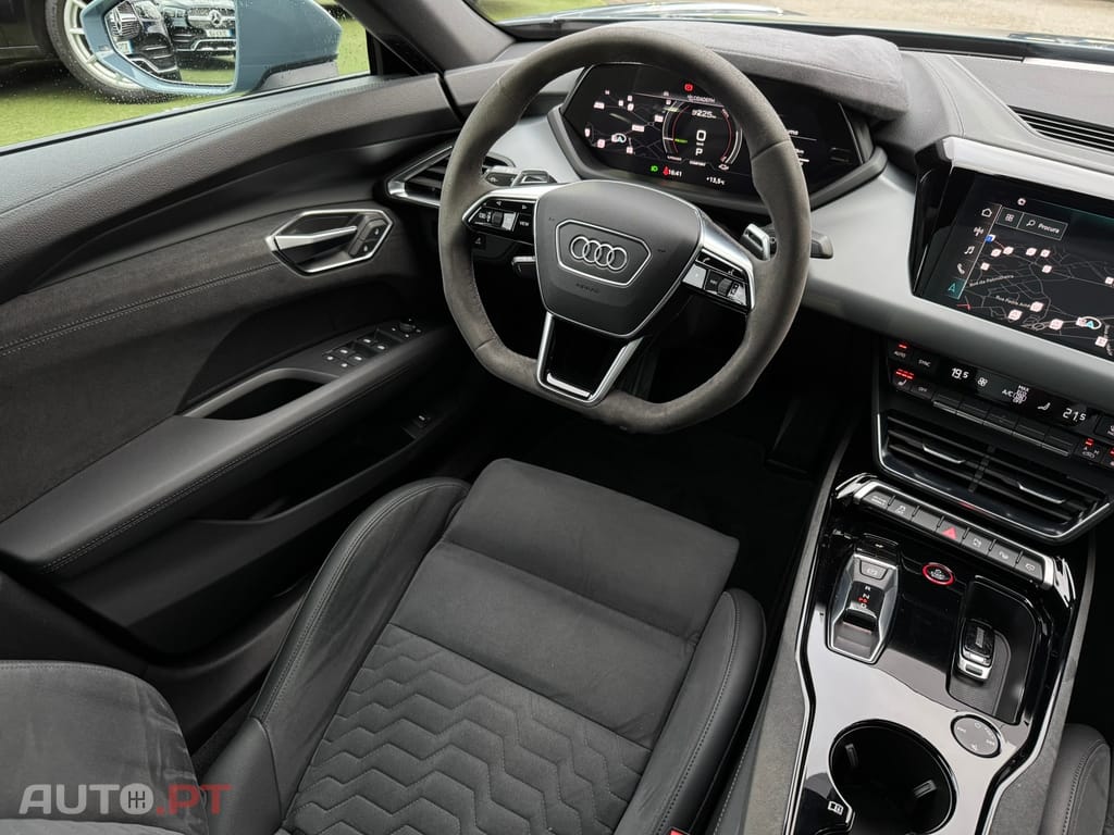 Audi E-Tron GT quattro