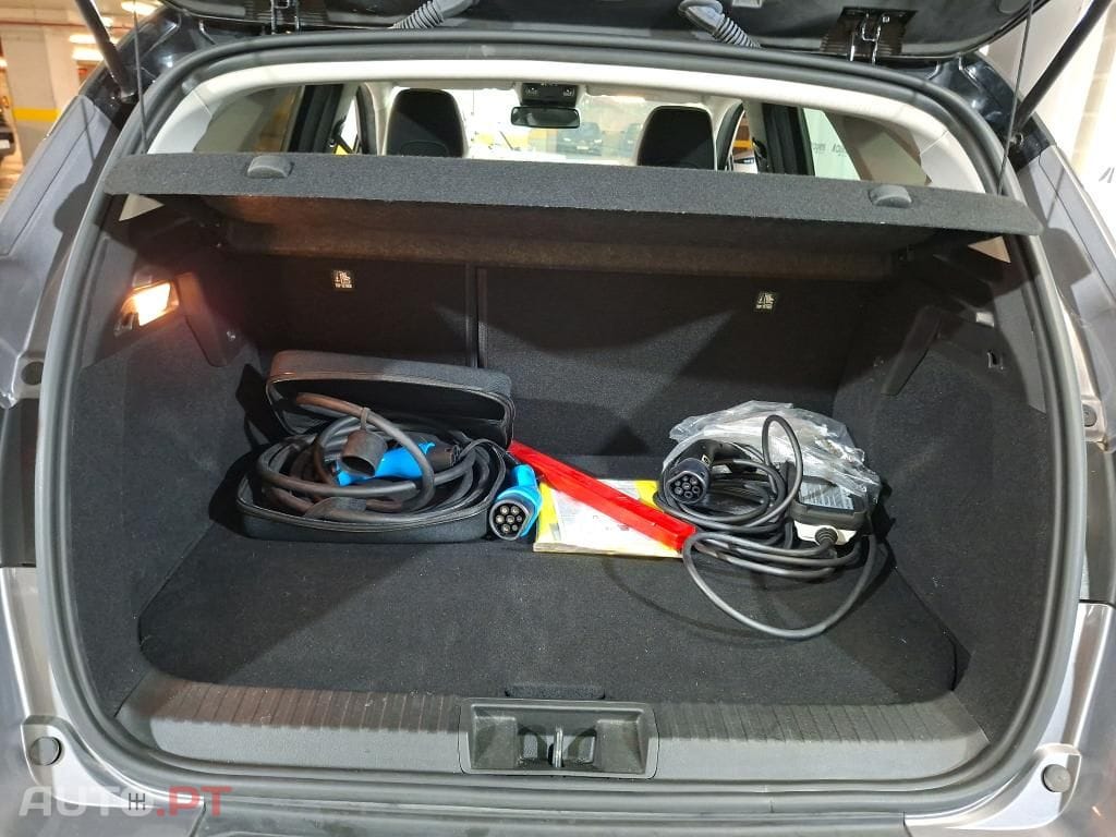Renault Captur 1.6 E-Tech Plug-In Intens