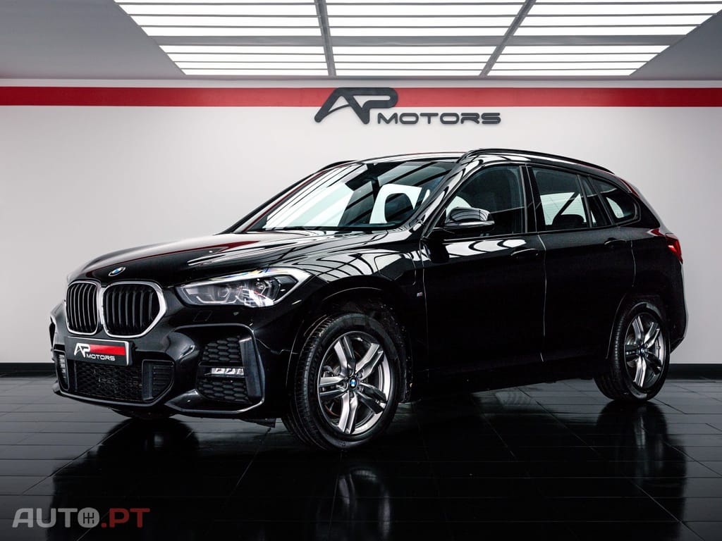 BMW X1 25 e xDrive Pack M