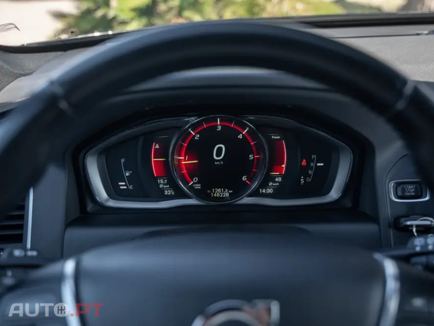 Volvo XC60 2.0 D4 Volvo Ocean Race Geartronic