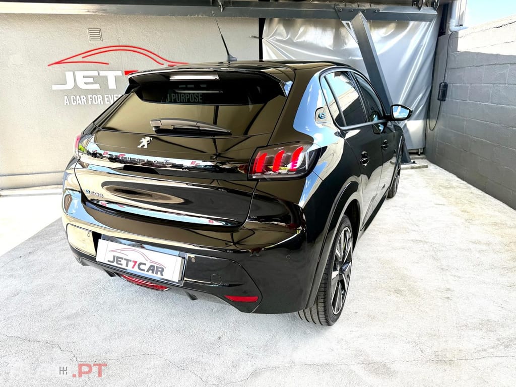 Peugeot E-208 50 kWh GT