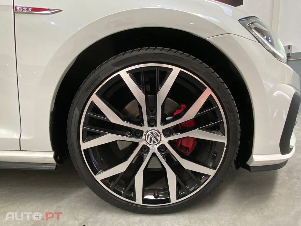 Volkswagen Golf GTI (BlueMotion ) DSG